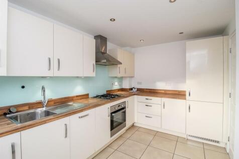 Corbett Drive, Wakefield WF2 3 bed semi