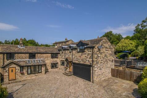 School Hill, Wakefield WF2 4 bed cottage for sale