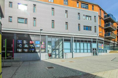 Burgage Square, Wakefield WF1 1 bed apartment for sale