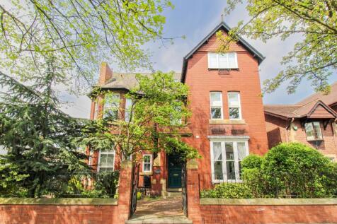 3 bedroom apartment for sale