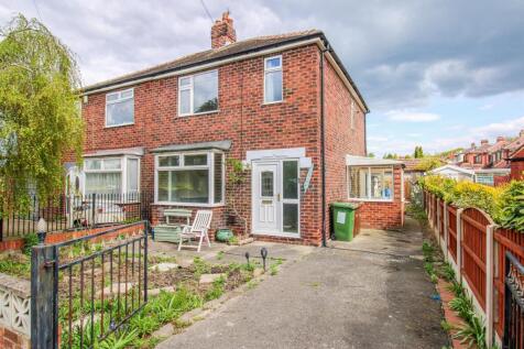 Doncaster Road, Crofton WF4 3 bed house for sale