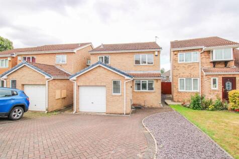 Parkway, Wakefield WF4 4 bed house for sale