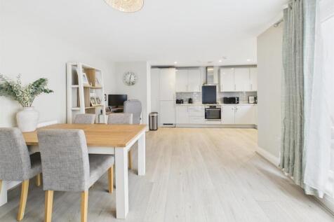 Exchange Street, Aylesbury HP20 2 bed apartment for sale