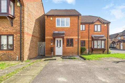 2 bedroom semi-detached house for sale