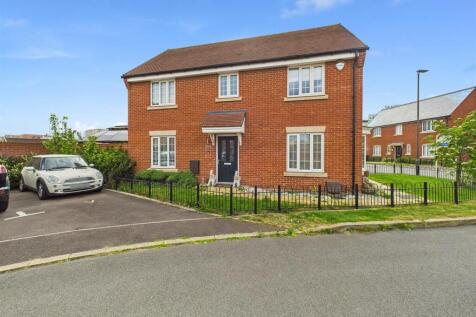 Quindell Close, Aylesbury HP18 4 bed detached house for sale
