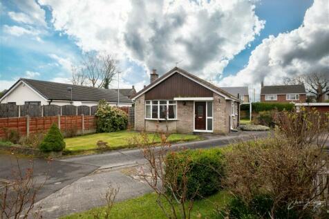 2 bedroom detached bungalow for sale