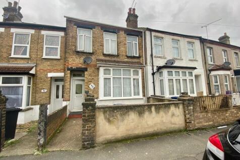 Endsleigh Road, Southall 3 bed terraced house for sale