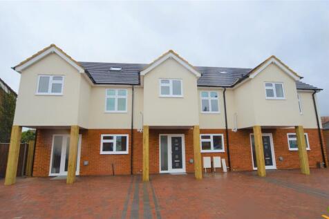 Maple Road, Hayes 4 bed terraced house for sale