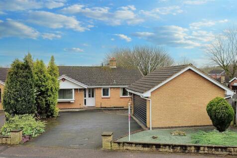 3 bedroom detached bungalow for sale