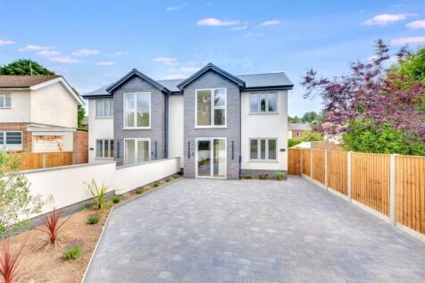 Elmswood Gardens, Sherwood, Nottingham 4 bed semi