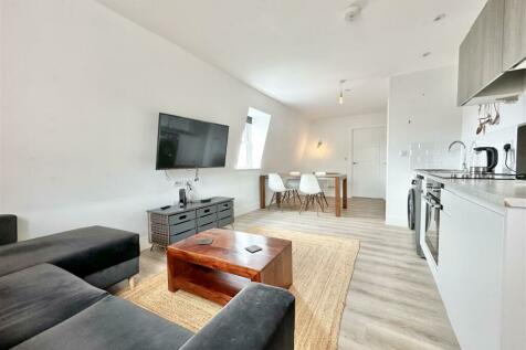 1 bedroom flat for sale