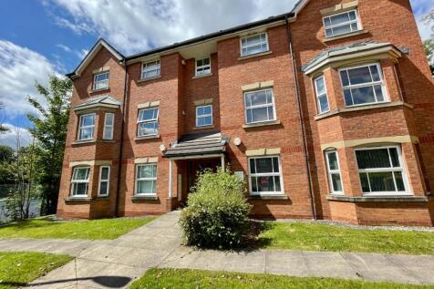 Royal Court Drive, Bolton... 2 bed apartment for sale