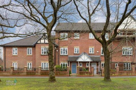 4 bedroom town house for sale