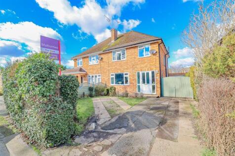 Rant Meadow, Hemel Hempstead, HP3 3 bed semi