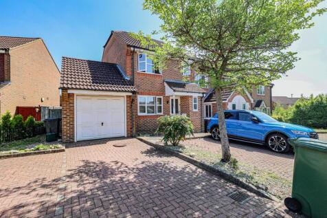 Denbigh Close, Hemel Hempstead, HP2 3 bed end of terrace house for sale