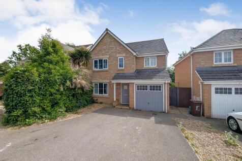 Huntingdon Close, Corby NN18 4 bed detached house for sale