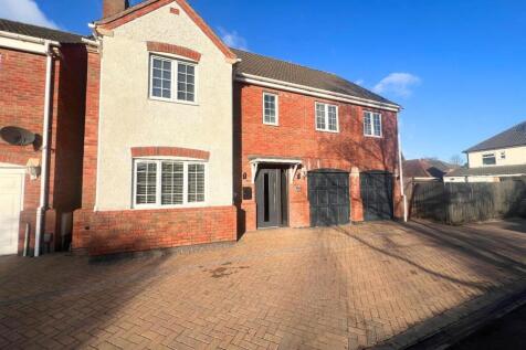 7 bedroom detached house for sale