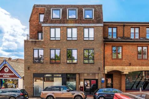 North Street, Leatherhead, Surrey, KT22 1 bed flat for sale