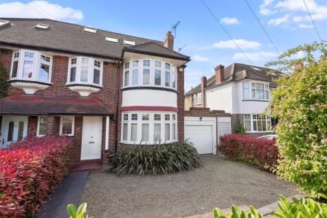 6 bedroom semi-detached house for sale