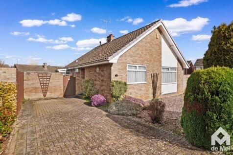 2 bedroom bungalow for sale