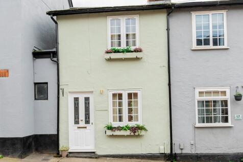 2 bedroom terraced house for sale