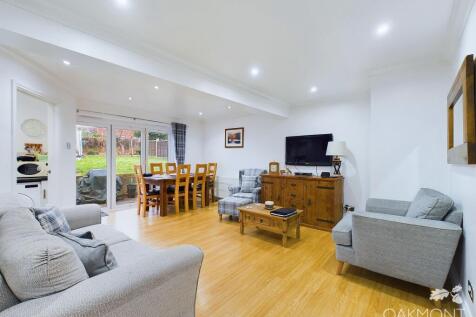 Soames Mead, Brentwood 3 bed bungalow for sale