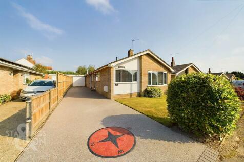 3 bedroom detached bungalow for sale