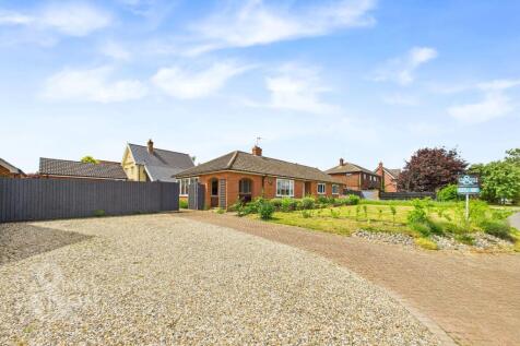 High Street, Gislingham, Eye 4 bed detached bungalow for sale