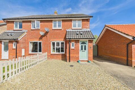 Cornfields, Dickleburgh, Diss 3 bed semi