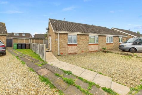 Rectory Road, Dickleburgh, Diss 2 bed semi