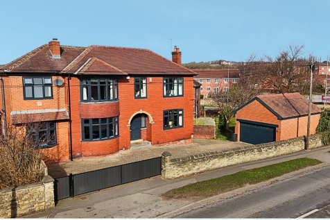 Northfield Lane, Horbury WF4 4 bed detached house for sale