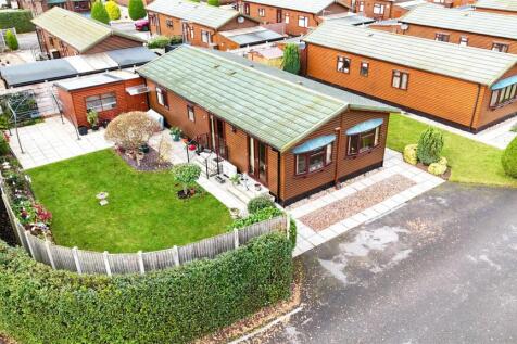2 bedroom detached house for sale