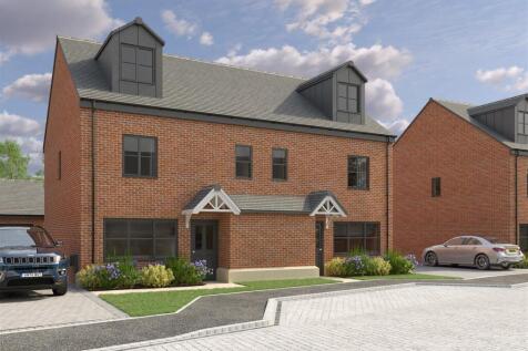 4 bedroom semi-detached house for sale
