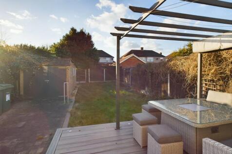 Elms Farm Road, Hornchurch 4 bed house for sale