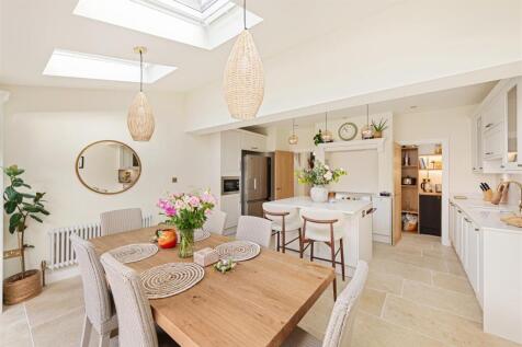 3 bedroom house for sale