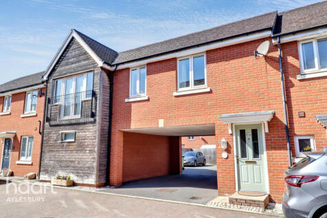 2 bedroom coach house for sale