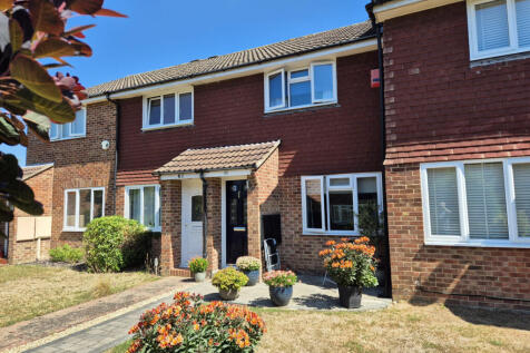 Leatherhead 2 bed terraced house for sale
