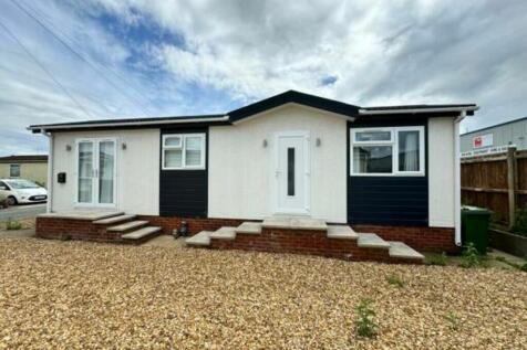 Fengate Mobile Home Park... 2 bed mobile home for sale