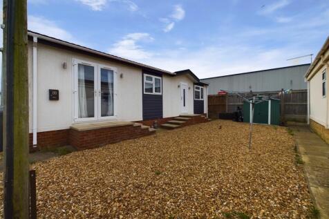 Fengate Mobile Home Park... 2 bed mobile home for sale