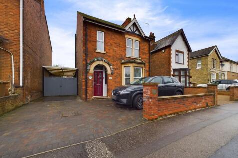 Fletton Avenue, Peterborough, PE2 3 bed detached house for sale