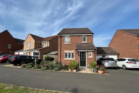 Loch Lomond Way, Peterborough, PE2 3 bed link detached house for sale
