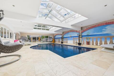 Debdale, Orton Waterville, PE2 5 bed detached house for sale