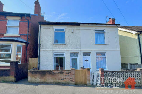 2 bedroom semi-detached house for sale