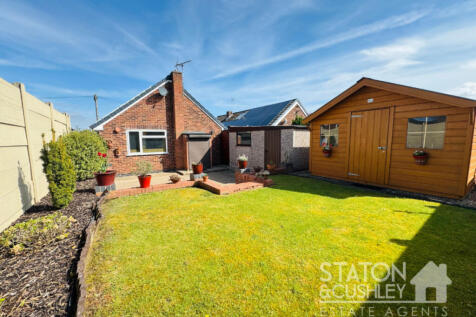 3 bedroom detached bungalow for sale