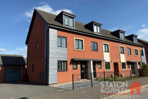 3 bedroom end of terrace house for sale