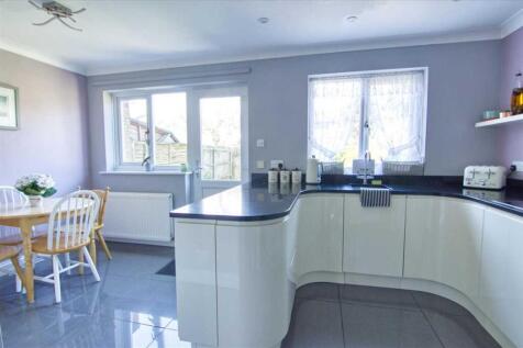 Brightlingsea CO7 3 bed detached house for sale