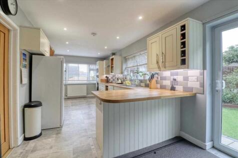 Brightlingsea CO7 4 bed detached house for sale
