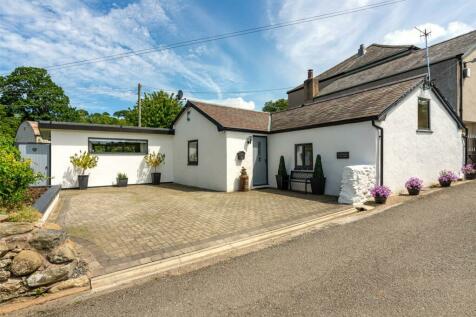 2 bedroom detached house for sale