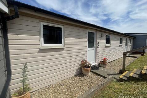 3 bedroom lodge for sale