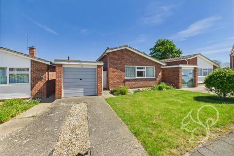 Cambridge Way, Bures 2 bed bungalow for sale